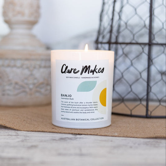 Banjo: Australian Bush candle styled with native florals - fresh and grounding soy candle